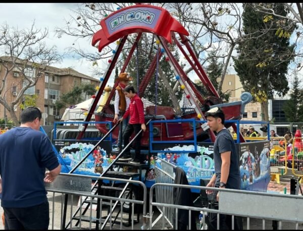 מתקן ספינת פיראטים